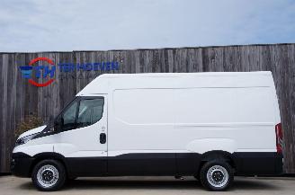 Iveco Daily 35S13 2.3 HPi L2H2 Hi-Matic Airco Navi Trekhaak 93KW picture 1