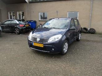 Dacia Sandero 1.2 Aniversare picture 3