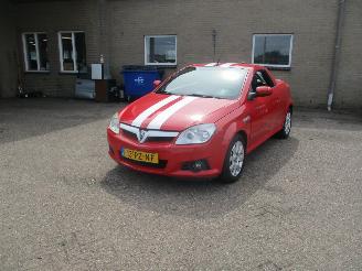 Opel Tigra 1.4-16V Cosmo NAP picture 3