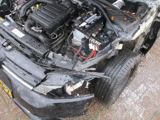 Volkswagen Golf Variant 1.0 TSI Trendline picture 10