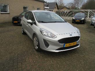 Voiture accidenté Ford Fiesta 1.1 Trend 2019/9