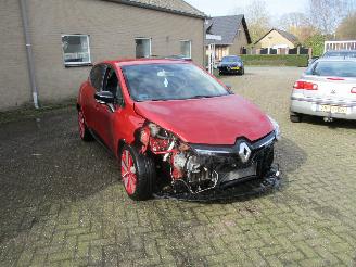Renault Clio 0.9 TCe Dynamique picture 1