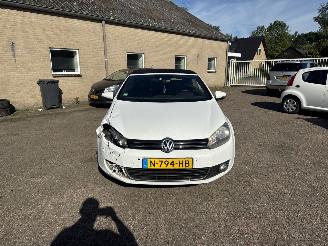 Volkswagen Golf 2.0 TDI Bluemotion CABRIO picture 2