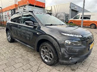 krockskadad bil auto Citroën C4 cactus 1.2 PureTech Shine NAP 2016/10