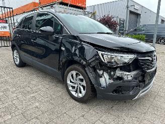 krockskadad bil auto Opel Crossland X 1.2 Turbo Online Edition 2019/2