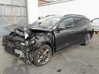 Uttjänta bilar auto Ford Focus Focus 4 Wagon, Combi, 2018 1.0 EcoBoost 12V Hybrid 125 2020/0