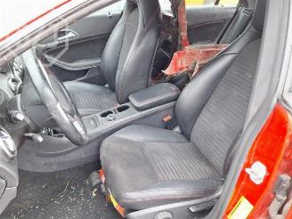 Mercedes Cla-klasse CLA (117.3), Sedan, 2013 / 2019 1.6 CLA-180 16V picture 6