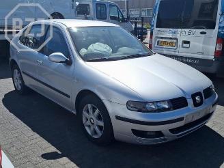 Seat Leon Leon (1M1), Hatchback 5-drs, 1999 / 2006 1.6 16V picture 2