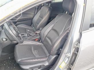 Mazda 3 3 (BM/BN), Hatchback, 2013 / 2019 2.0 SkyActiv-G 120 16V picture 6