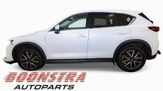 Mazda CX-5 CX-5 (KF), SUV, 2016 2.0 SkyActiv-G 165 16V 2WD picture 2