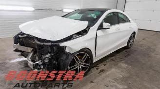 Vrakbiler auto Mercedes Cla-klasse CLA (117.3), Sedan, 2013 / 2019 1.6 CLA-180 16V 2018/9