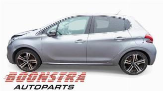 Peugeot 208 208 I (CA/CC/CK/CL), Hatchback, 2012 / 2019 1.2 12V e-THP PureTech 110 picture 2