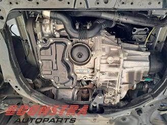 Nissan Micra Micra (K14), Hatchback, 2016 / 2025 1.0 IG-T 92 picture 21