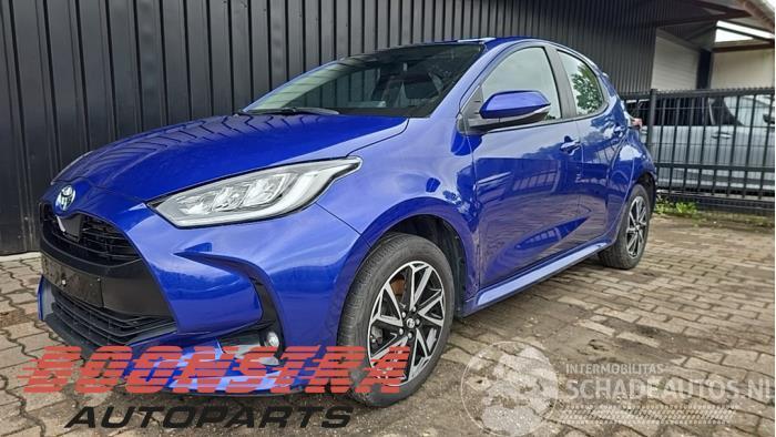 Toyota Yaris Yaris IV (P21/PA1/PH1), Hatchback, 2020 1.5 12V Hybrid 115