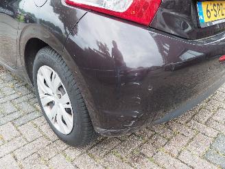 Peugeot 208 1.2 Vti active picture 7
