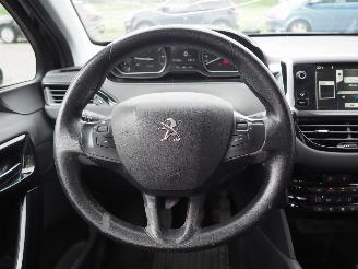 Peugeot 208 1.2 Vti active picture 13