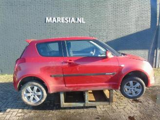 Auto da rottamare Suzuki Swift Swift (ZA/ZC/ZD1/2/3/9), Hatchback, 2005 / 2011 1.3 VVT 16V 2009/9
