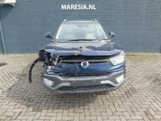 Ssang yong XLV XLV, SUV, 2015 1.6 e-XGi 16V 2WD picture 2