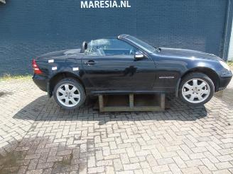 Mercedes SLK SLK (R170), Cabrio, 1996 / 2004 2.3 230 K 16V picture 3