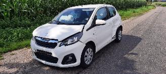 Vrakbiler auto Peugeot 108 1.0 12v e vti 2016/6
