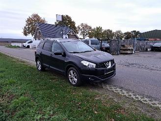 Nissan Qashqai+2 2.0D picture 2