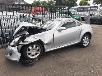 Salvage car Mercedes SLK 200 2005/11