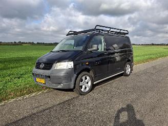 Schadeauto Volkswagen Transporter T5 TDI 2007/4