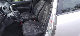 Opel Agila  picture 4