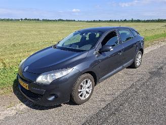 skadebil auto Renault Mégane Estate 1.5 Dcif 2011/2