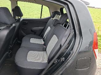 Hyundai I-10 1.1 12v picture 8