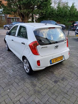 Kia Picanto Comfortline picture 6