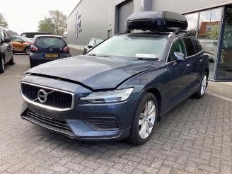 Autoverwertung Volvo V-60 V60 II (ZW), Combi, 2018 2.0 D3 16V 2019/11