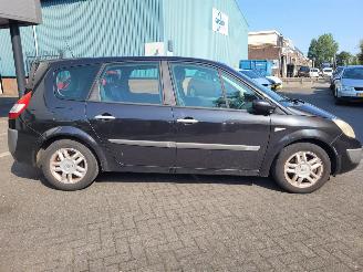 Renault Grand-scenic 2.0 picture 7