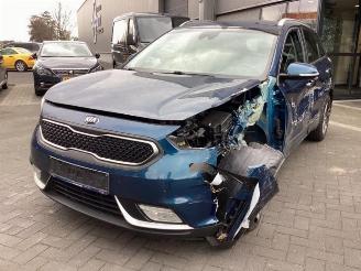 Vrakbiler auto Kia Niro Niro I (DE), SUV, 2016 / 2022 1.6 GDI Hybrid 2019/2