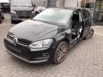 skadebil auto Volkswagen Golf Golf VII (AUA), Hatchback, 2012 / 2021 1.2 TSI 16V 2016/9