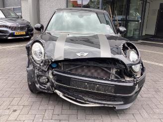 Mini Mini Mini (F55), Hatchback 5-drs, 2013 1.5 12V One picture 2