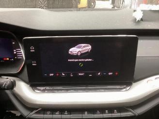 Skoda Octavia Octavia Combi (NXAC), Combi 5-drs, 2019 1.0 TSI e-TEC 12V picture 12