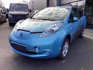 Nissan Leaf Leaf (ZE0), Hatchback, 2010 / 2017 Leaf picture 1