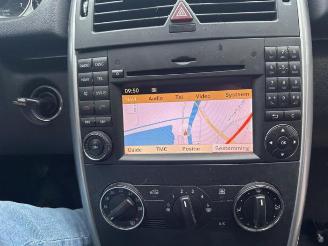 Vrakbiler auto Mercedes B-klasse B (W245), Hatchback, 2005 / 2011 1.7 B-170 16V 2009/1