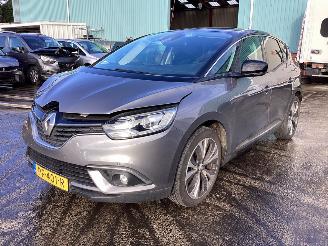 Renault Mégane Scénic 1.2 TCe Intens picture 1