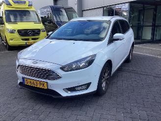 Vrakbiler auto Ford Focus 1.0 Trend 2018/3