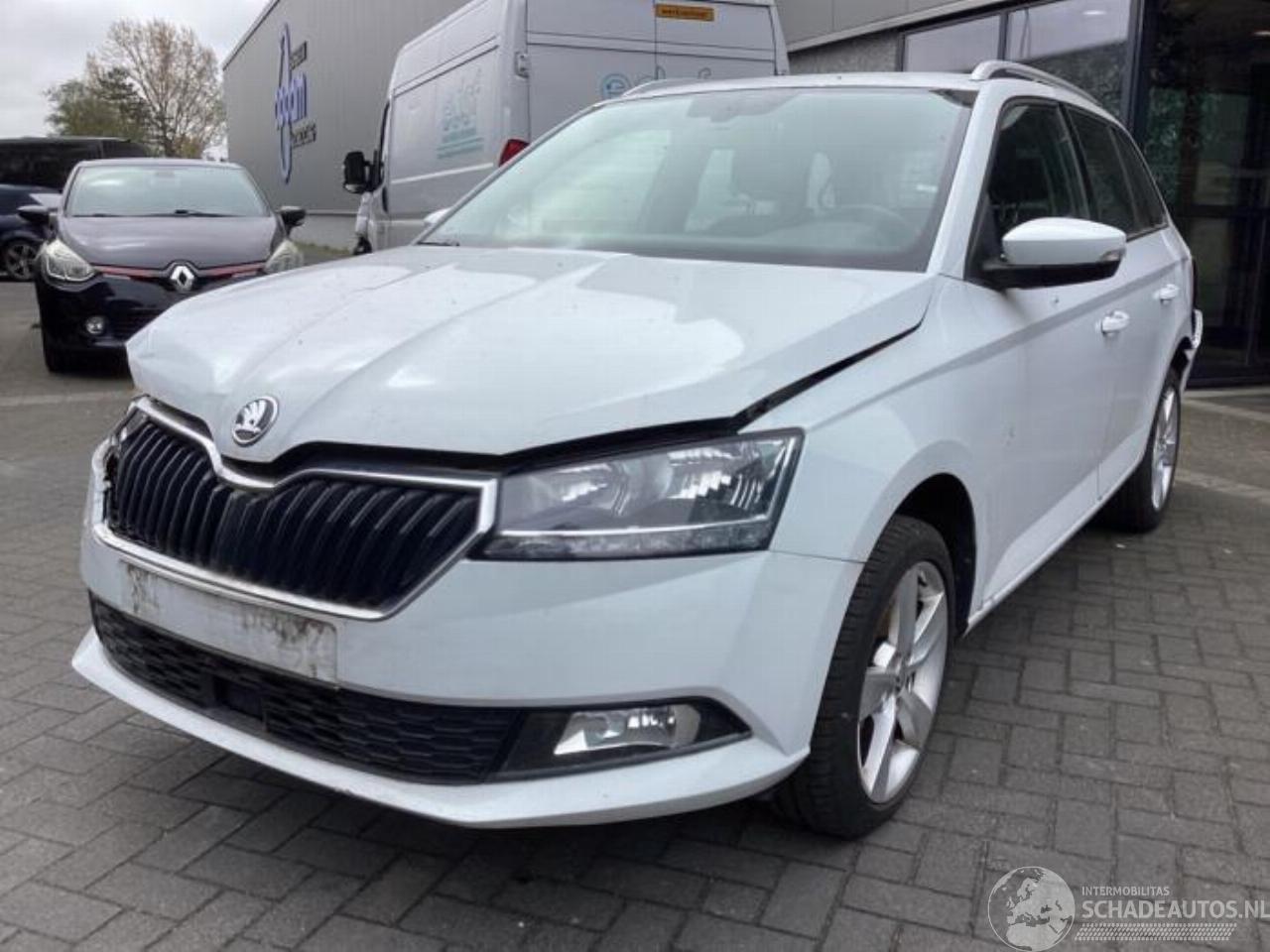 Skoda Fabia Fabia III Combi (NJ5), Combi 5-drs, 2014 / 2022 1.0 TSI 12V