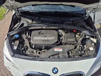 BMW 2-serie 220 I HIGH EXECUTIVE picture 8