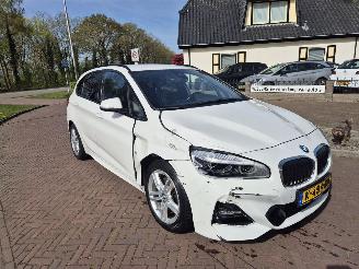 BMW 2-serie 220 I HIGH EXECUTIVE picture 2