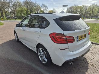 BMW 2-serie 220 I HIGH EXECUTIVE picture 5