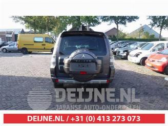 Mitsubishi Pajero Pajero Hardtop (V6/7), Terreinwagen, 2000 / 2006 3.2 DI-D 16V Van picture 6