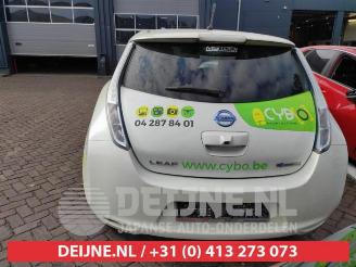 Nissan Leaf Leaf (ZE0), Hatchback, 2010 / 2017 Leaf picture 6