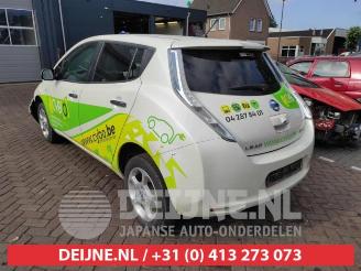 Nissan Leaf Leaf (ZE0), Hatchback, 2010 / 2017 Leaf picture 5