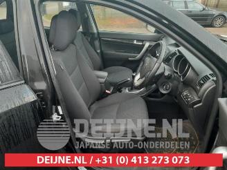 Kia Sorento Sorento II (XM), SUV, 2009 / 2015 2.2 CRDi 16V VGT 4x4 picture 14