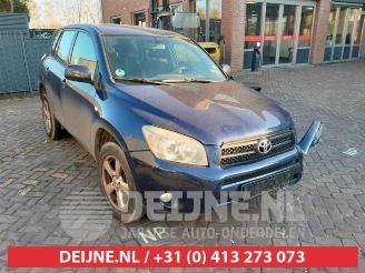 Coche siniestrado Toyota Rav-4 RAV4 (A3), Terreinwagen, 2005 / 2012 2.0 16V VVT-i 4x4 2008/7